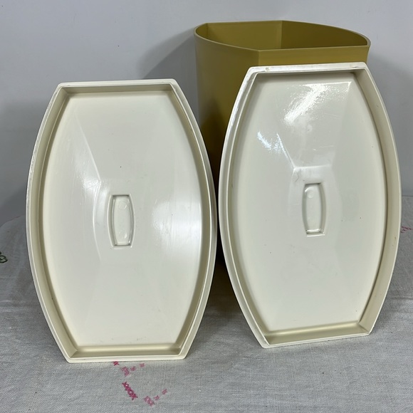 Vintage Lustroware plastic nesting stackable storage containers - Picture 8 of 11